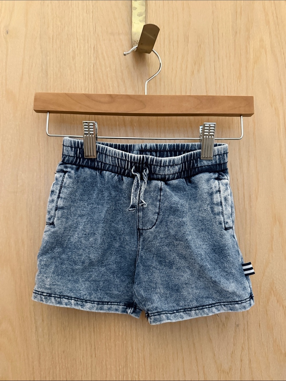 Splendid Blue Acid-Wash Pull-On Denim Shorts